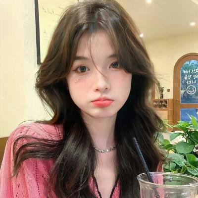 诗人（或少数真相的虚假编年史）